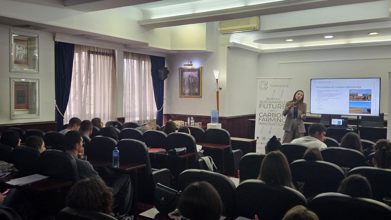 Viktorija Jankuloska Presented project CARBONICA at the Faculty of Economics – Skopje